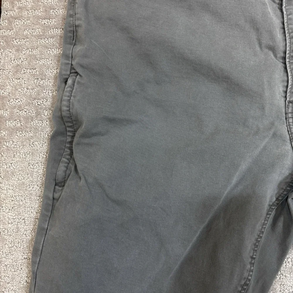 Levi's Signature Gold Athletic Fit Men's Jeans 44x30 Lot Of  2 Stretch Tan Grey